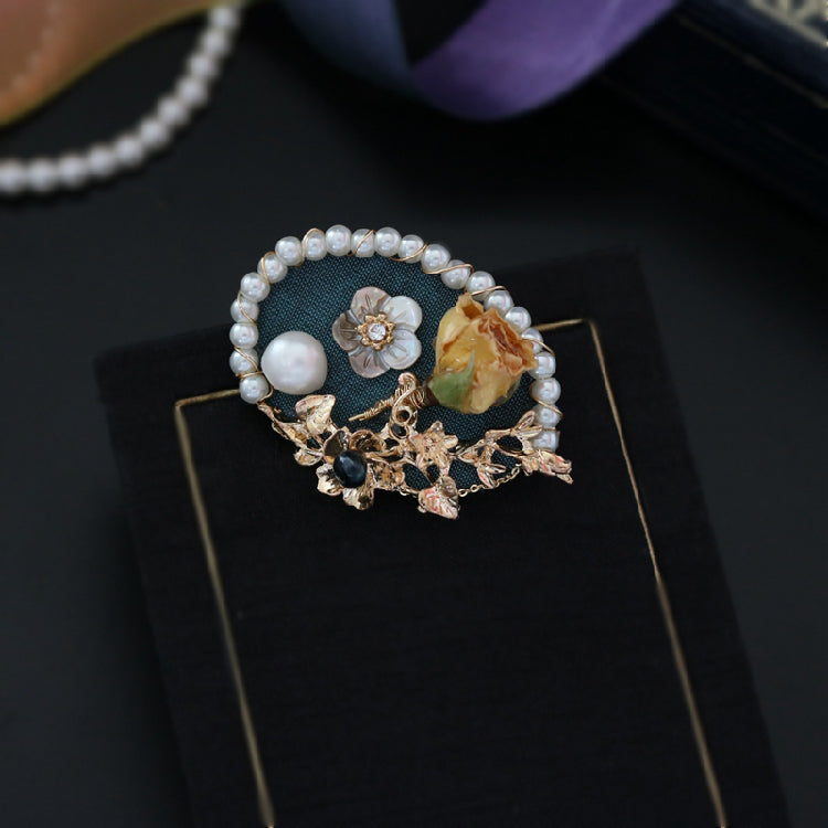 Handmade Brooch Pin with Real Flowers