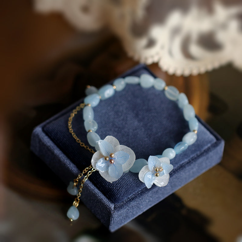 Flower jewellery by Shrieking Violet¨ Sterling silver heart bracelet  handmade with real daisy, poppy, sunflower, rose - Ideal gift for mum or  nan – Shrieking Violet®